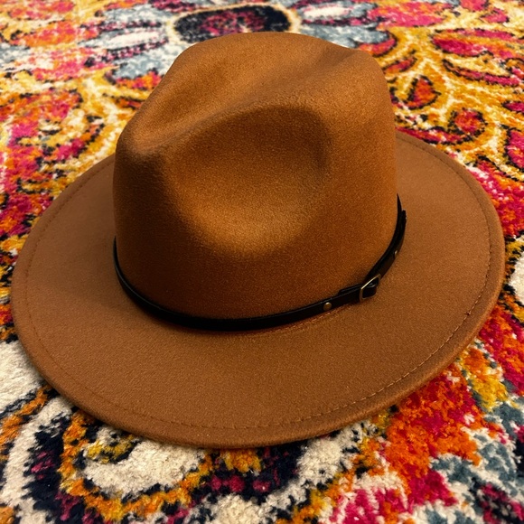 Belt buckle fedora hat - Picture 7 of 7